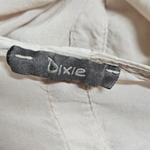 Cream Scoop Neck Roll Tab Sleeve Blouse Size Small - Picture 3 of 5